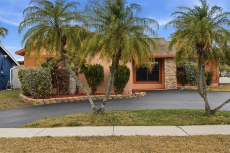 11841 NW 39th Place Sunrise FL 33323