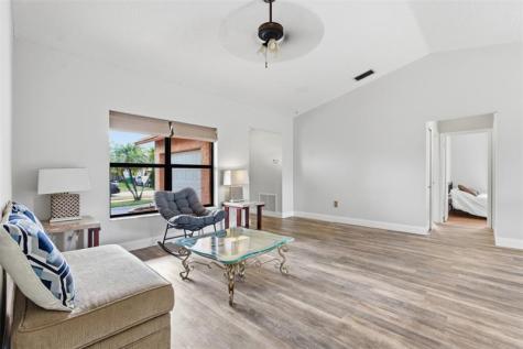11841 NW 39th Place Sunrise FL 33323