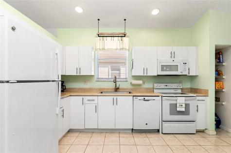 857 NW 133rd Avenue Pembroke Pines FL 33028