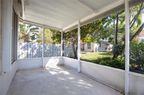 857 NW 133rd Avenue Pembroke Pines FL 33028