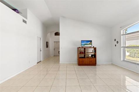 857 NW 133rd Avenue Pembroke Pines FL 33028
