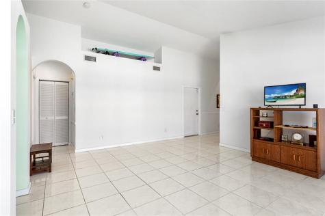 857 NW 133rd Avenue Pembroke Pines FL 33028