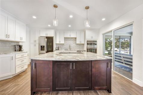 5805 SW 1st Place Cape Coral FL 33914