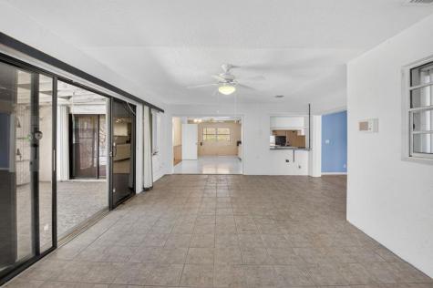 14800 Country Lane Delray Beach FL 33484