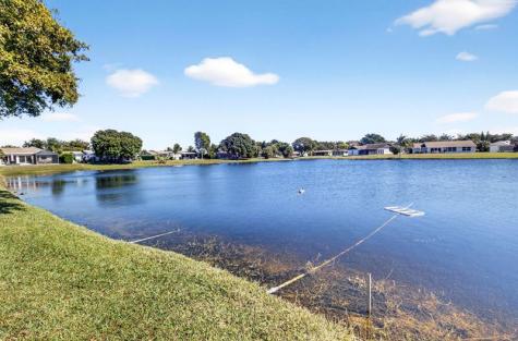 14800 Country Lane Delray Beach FL 33484