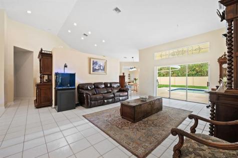 4080 NW 83rd Lane Coral Springs FL 33065
