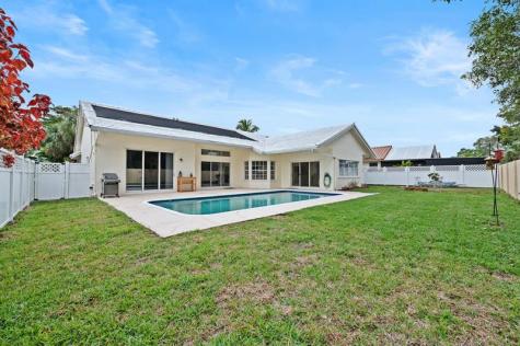 4080 NW 83rd Lane Coral Springs FL 33065