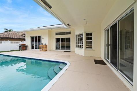 4080 NW 83rd Lane Coral Springs FL 33065