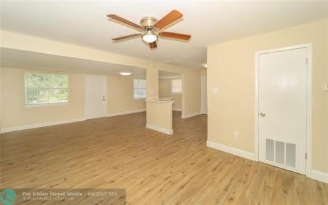 505 Lincoln Cocoa FL 32926