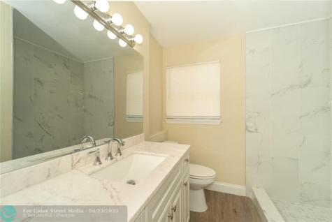 505 Lincoln Cocoa FL 32926