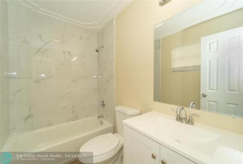 505 Lincoln Cocoa FL 32926