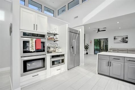 1712 Vestal Drive Coral Springs FL 33071