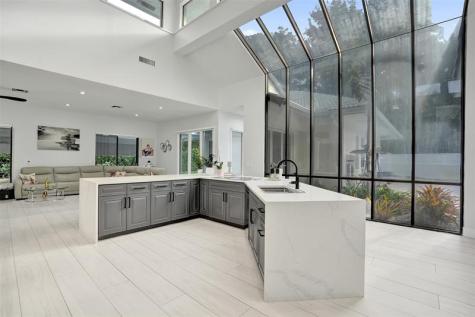 1712 Vestal Drive Coral Springs FL 33071