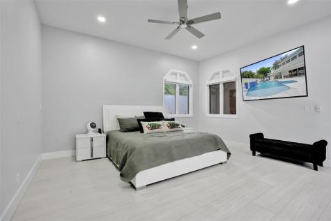 1712 Vestal Drive Coral Springs FL 33071