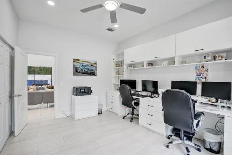 1712 Vestal Drive Coral Springs FL 33071