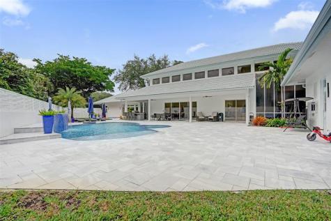 1712 Vestal Drive Coral Springs FL 33071