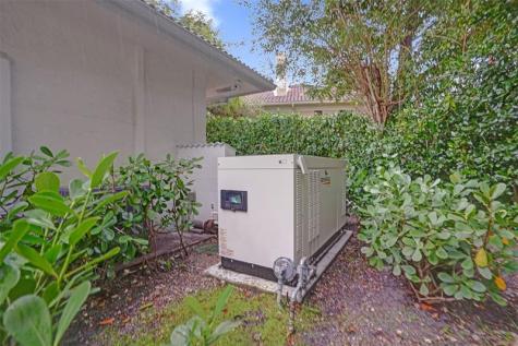 1712 Vestal Drive Coral Springs FL 33071