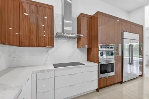 6401 Park Lane Lake Worth FL 33449
