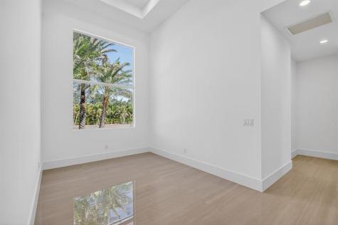 6401 Park Lane Lake Worth FL 33449