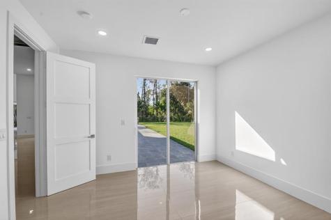 6401 Park Lane Lake Worth FL 33449
