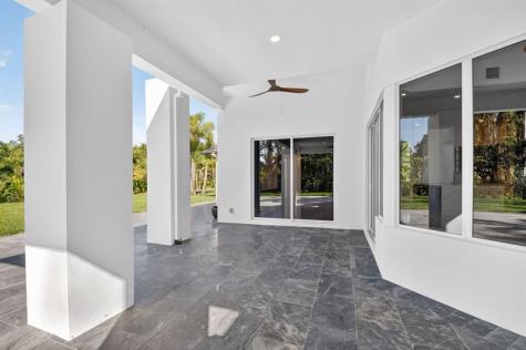 6401 Park Lane Lake Worth FL 33449