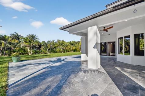 6401 Park Lane Lake Worth FL 33449