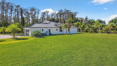 6401 Park Lane Lake Worth FL 33449