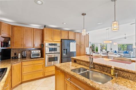 2935 NW 11th Terrace Wilton Manors FL 33311