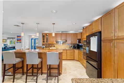 2935 NW 11th Terrace Wilton Manors FL 33311