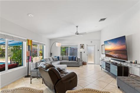 2935 NW 11th Terrace Wilton Manors FL 33311