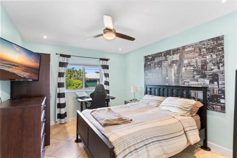 2935 NW 11th Terrace Wilton Manors FL 33311