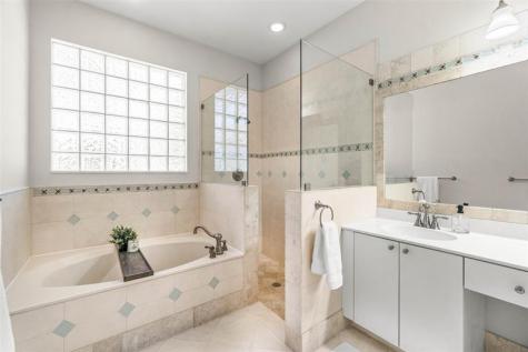 5260 NW 112th Way Coral Springs FL 33076
