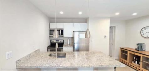 1215 NE 13th Avenue Fort Lauderdale FL 33304