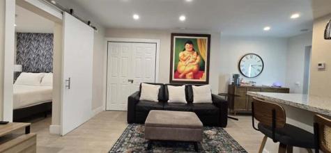 1215 NE 13th Avenue Fort Lauderdale FL 33304