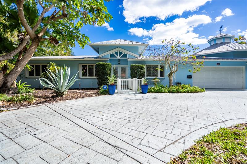 2432 NE 22nd Avenue Lighthouse Point FL 33064