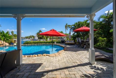 2432 NE 22nd Avenue Lighthouse Point FL 33064