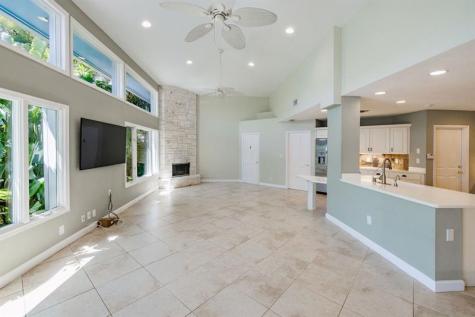 2432 NE 22nd Avenue Lighthouse Point FL 33064