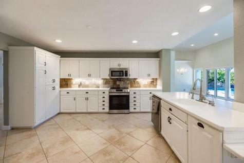 2432 NE 22nd Avenue Lighthouse Point FL 33064
