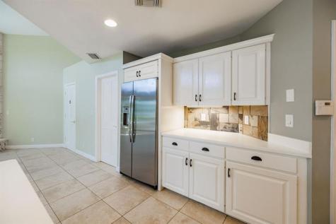 2432 NE 22nd Avenue Lighthouse Point FL 33064