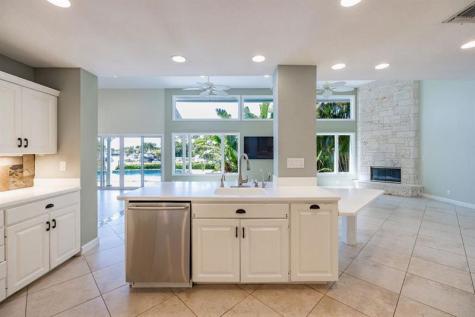 2432 NE 22nd Avenue Lighthouse Point FL 33064