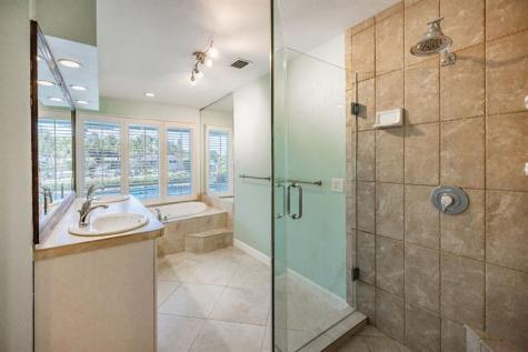 2432 NE 22nd Avenue Lighthouse Point FL 33064