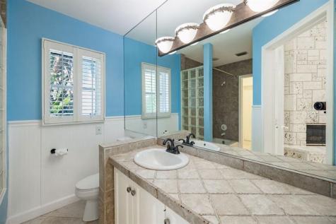 2432 NE 22nd Avenue Lighthouse Point FL 33064