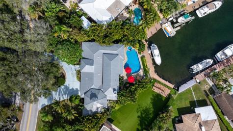 2432 NE 22nd Avenue Lighthouse Point FL 33064