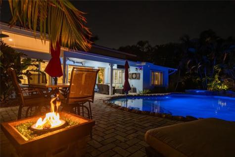 2432 NE 22nd Avenue Lighthouse Point FL 33064