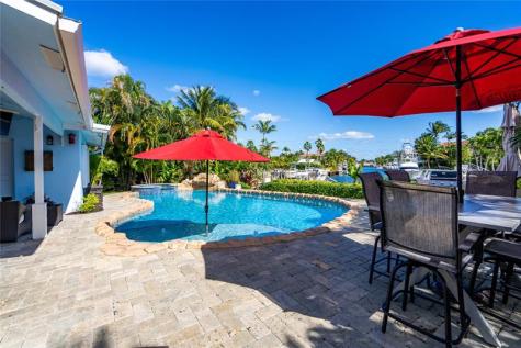 2432 NE 22nd Avenue Lighthouse Point FL 33064