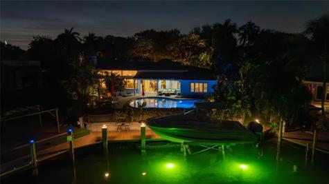 2432 NE 22nd Avenue Lighthouse Point FL 33064