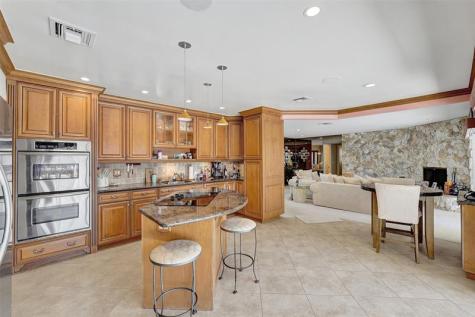 9600 Conch Shell Manor Plantation FL 33324