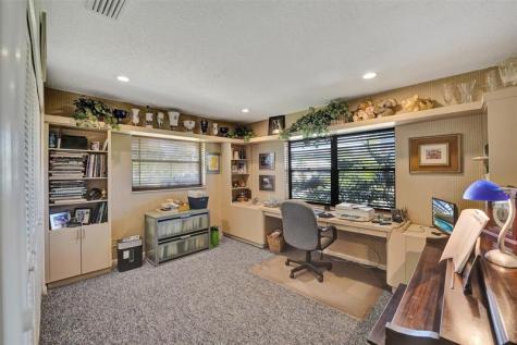 9600 Conch Shell Manor Plantation FL 33324
