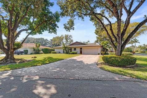 9600 Conch Shell Manor Plantation FL 33324