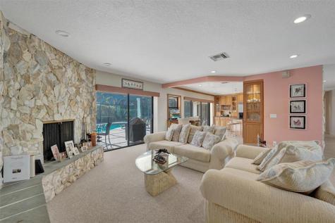 9600 Conch Shell Manor Plantation FL 33324